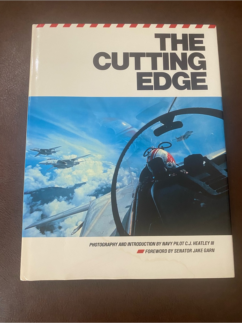 Cutting Edge 1986 Navy Pilot C.J.Heatley /Senator J.Garn Military Aviation Photo